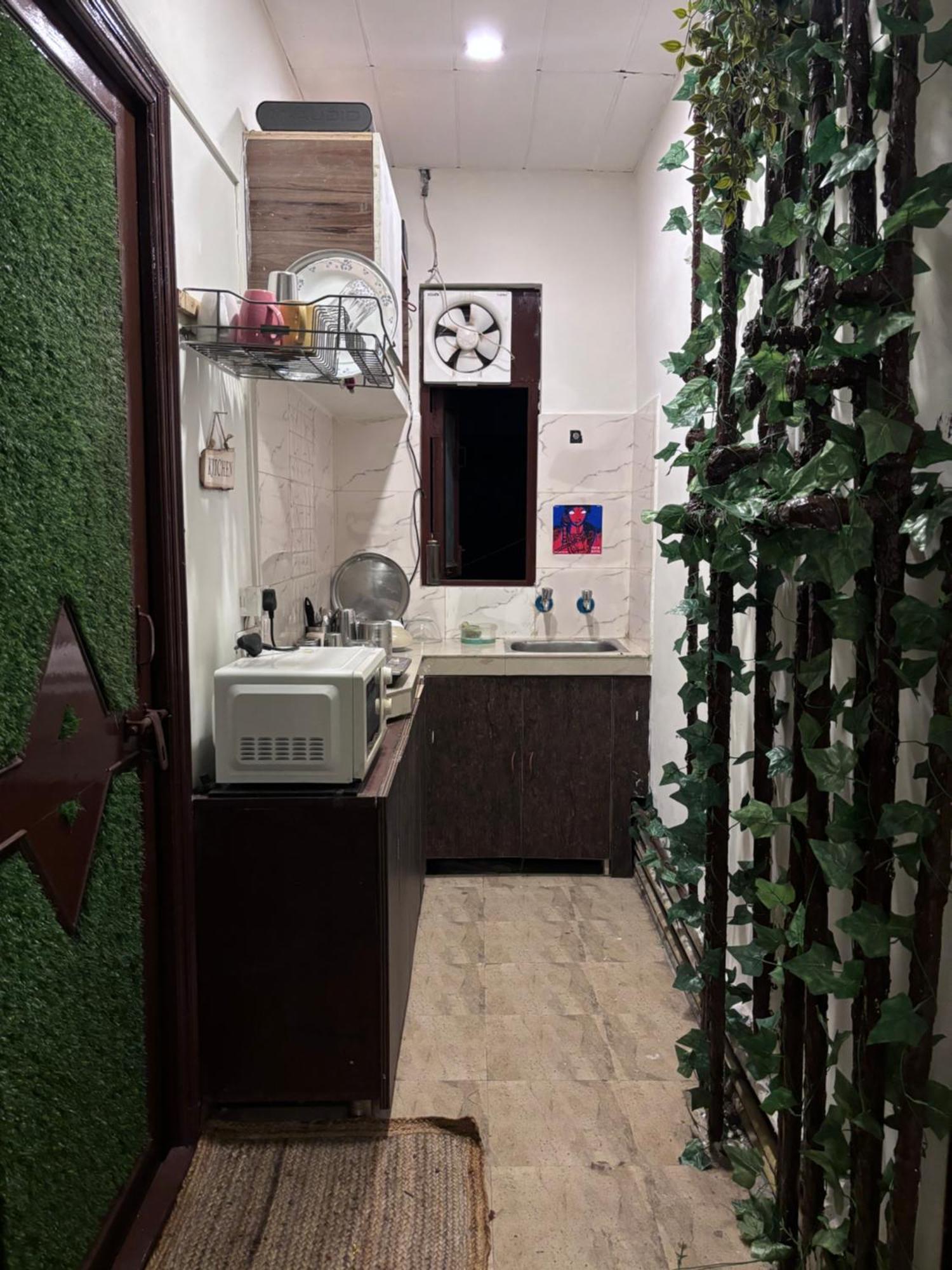Appartement Anavrin Art House à New Delhi Extérieur photo