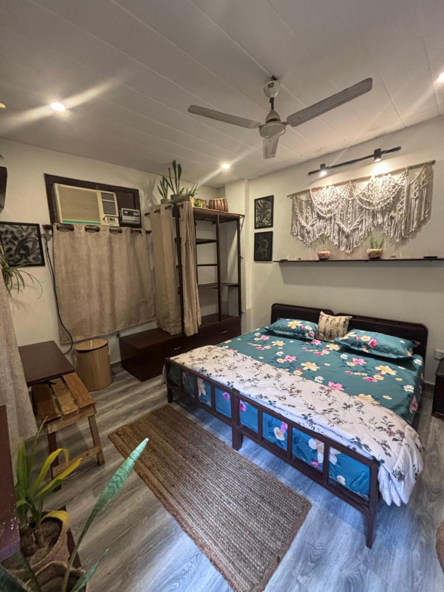 Appartement Anavrin Art House à New Delhi Extérieur photo
