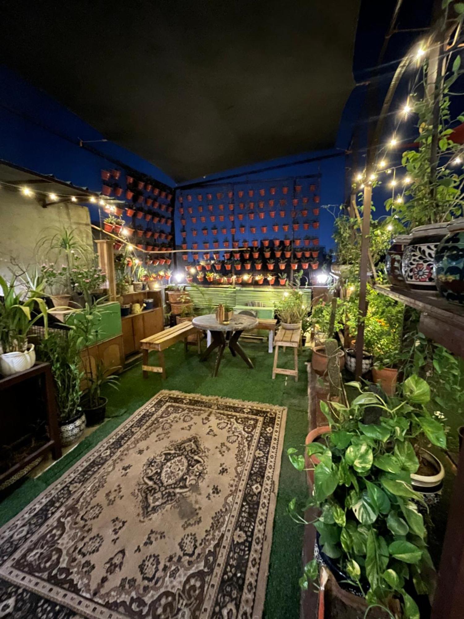 Appartement Anavrin Art House à New Delhi Extérieur photo